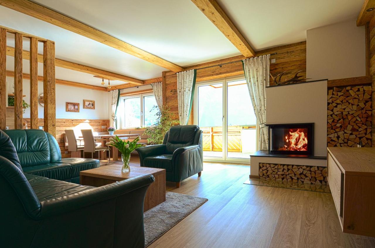 Appartements Kristall อับเทเนา ภายนอก รูปภาพ