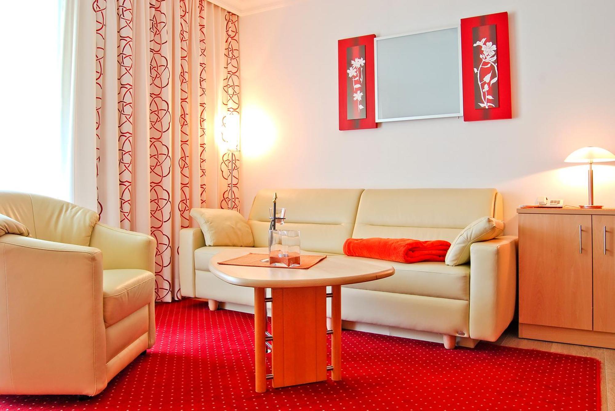 Appartements Kristall อับเทเนา ภายนอก รูปภาพ